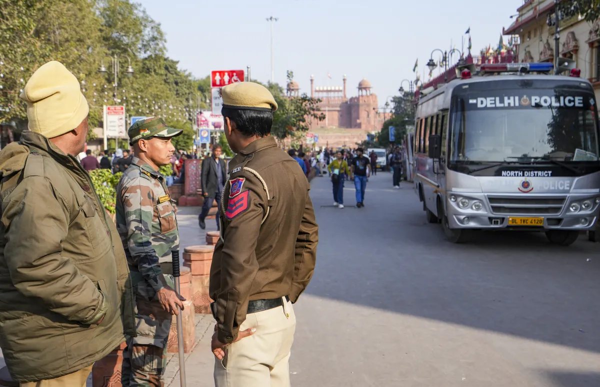 20 Bangladeshi nationals who are illegally residing in the city are apprehended by Delhi Police in a major move ahead of SIR.