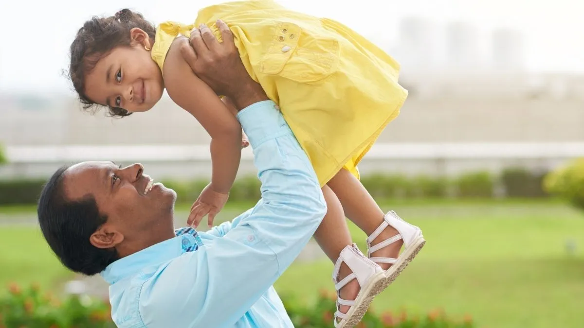 Working dad guilt is real: A psychologist explains how to deal with it